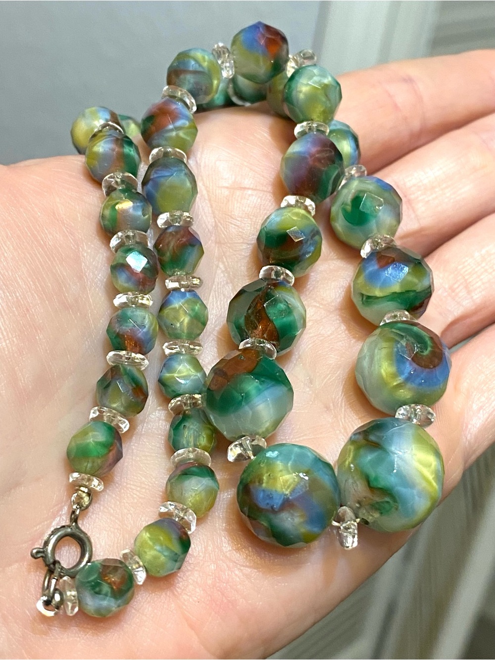 Vintage Marbled Glass Graduated Necklace